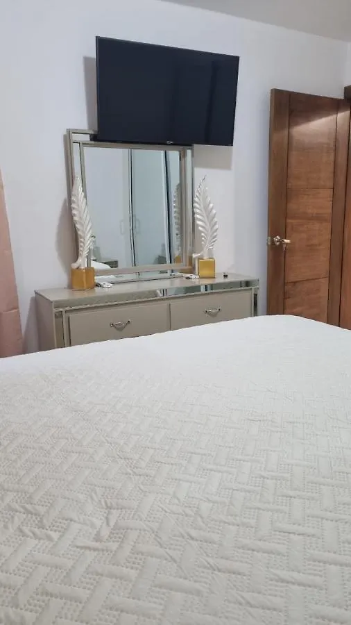 산티아고 데 로스 카바예로스 Gated Community With Security 아파트 도미니카 공화국