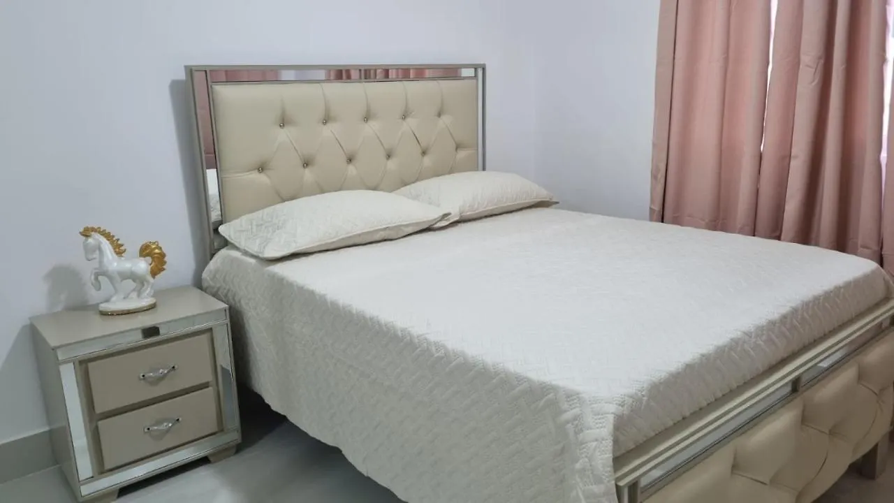 산티아고 데 로스 카바예로스 Gated Community With Security 아파트 도미니카 공화국