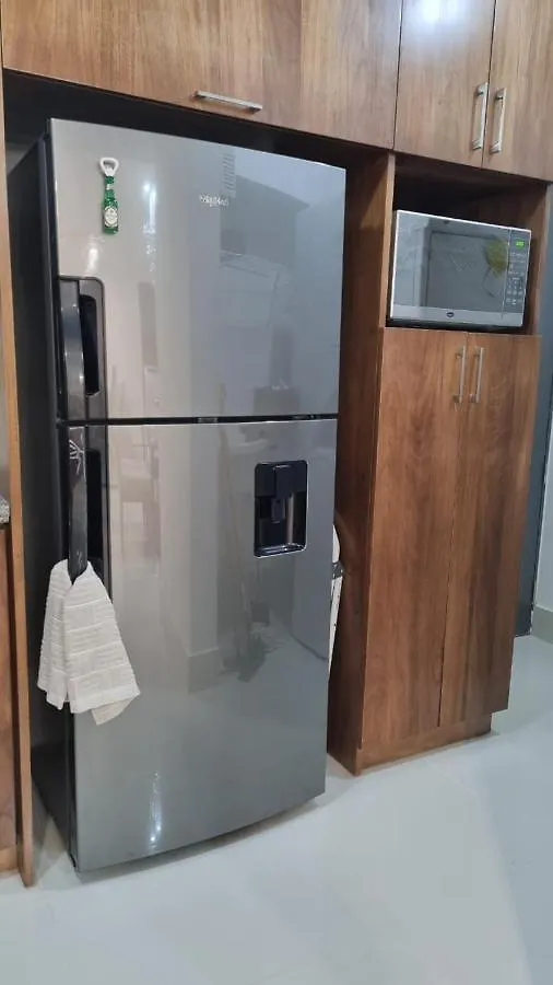 산티아고 데 로스 카바예로스 Gated Community With Security 아파트